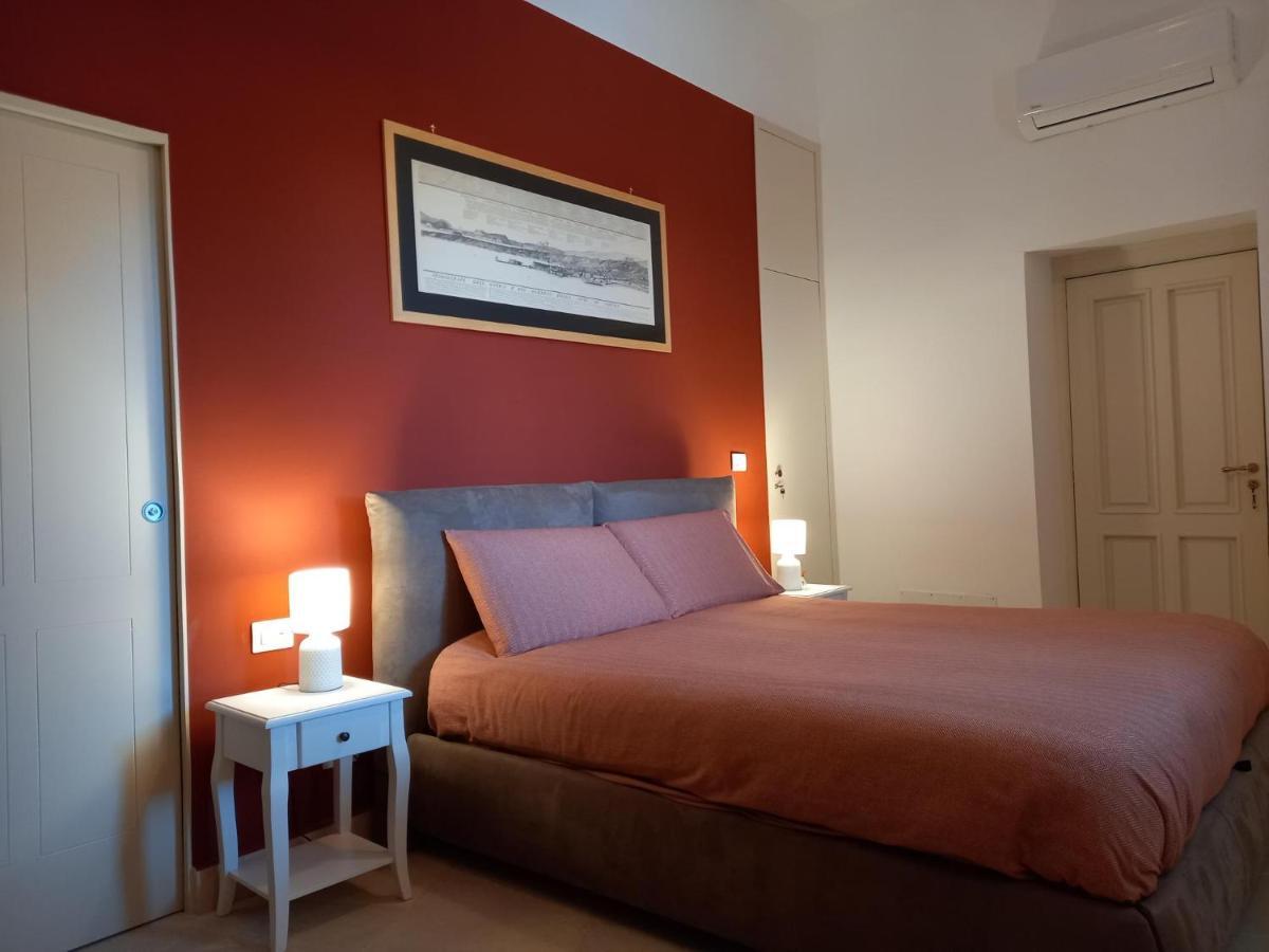 Bed and Breakfast Le Petit Palais - Neapol Zewnętrze zdjęcie